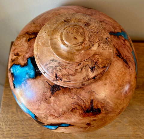 Cherry Burl Individual Size Urn With Sky Blue Accents and Screw On Lid