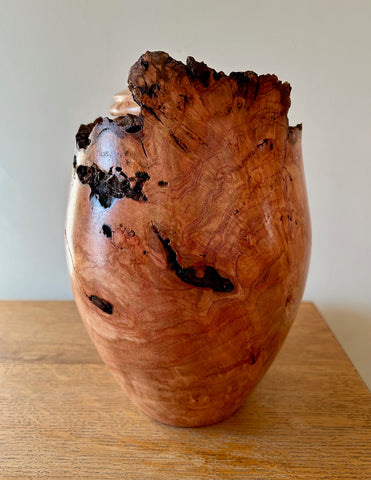 Cherry Burl Small Urn With Screw On Lid